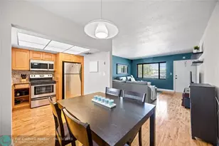 3847 S Circle Dr, Hollywood, FL 33021 - Photo 9