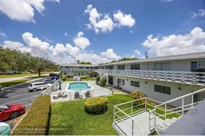 3847 S Circle Dr, Unit #11, Hollywood, FL 33021 - Photo 27