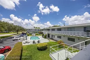 3847 S Circle Dr, Hollywood, FL 33021 - Photo 27