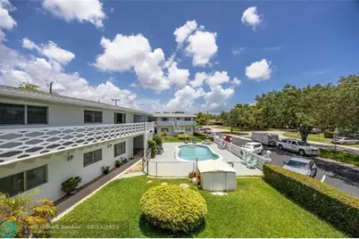 3847 S Circle Dr, Unit #11, Hollywood, FL 33021 - Photo 1