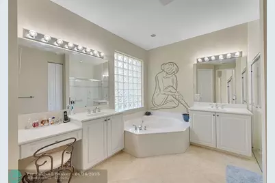 7756  Kingsley Palm Ter, Lake Worth, FL 33467 - Photo 23