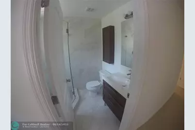 1611  Michigan Ave, Unit #2, Miami Beach, FL 33139 - Photo 11