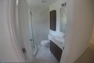 1611 Michigan Ave, Miami Beach, FL 33139 - Photo 11