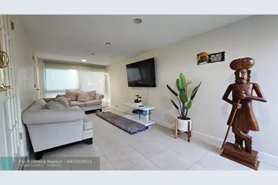 436 NE 25th Ave, Pompano Beach, FL 33062 - Photo 7