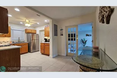 436 NE 25th Ave, Pompano Beach, FL 33062 - Photo 5