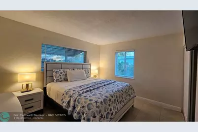 436 NE 25th Ave, Pompano Beach, FL 33062 - Photo 11