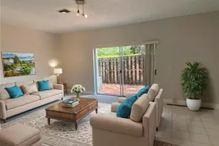 16045 Emerald Cove Rd, Weston, FL 33331 - Photo 5