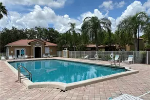16045 Emerald Cove Rd, Weston, FL 33331 - Photo 3