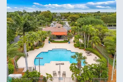 699  Spinnaker, Weston, FL 33326 - Photo 37