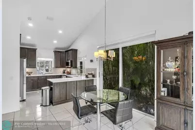 699  Spinnaker, Weston, FL 33326 - Photo 11