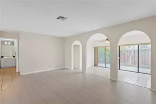 2516 SW 74th Terrace, Davie, FL 33317 - Photo 7