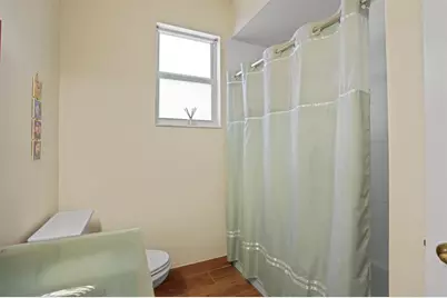 16332 N Segovia Cir, Fort Lauderdale, FL 33331 - Photo 45