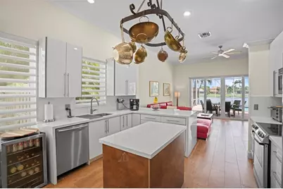 16332 N Segovia Cir, Fort Lauderdale, FL 33331 - Photo 25