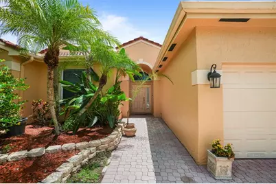 16332 N Segovia Cir, Fort Lauderdale, FL 33331 - Photo 7