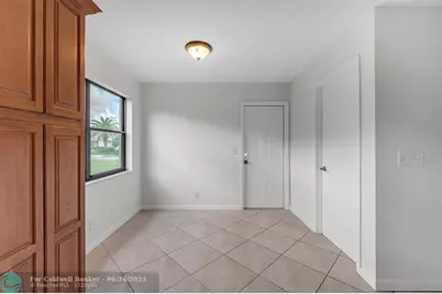 2600 SW 23rd Cranbrook Dr, Boynton Beach, FL 33436 - Photo 13