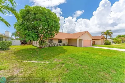 2600 SW 23rd Cranbrook Dr, Boynton Beach, FL 33436 - Photo 5