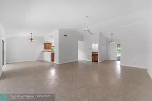 2600 SW 23rd Cranbrook Dr, Boynton Beach, FL 33436 - Photo 7