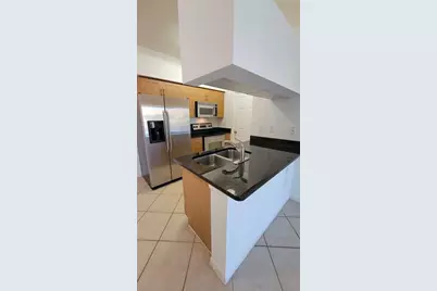 6565  Emerald Dunes Dr, Unit #303, West Palm Beach, FL 33411 - Photo 7