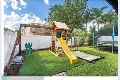 5743  Raceway Rd, Lake Worth, FL 33449 - Photo 23