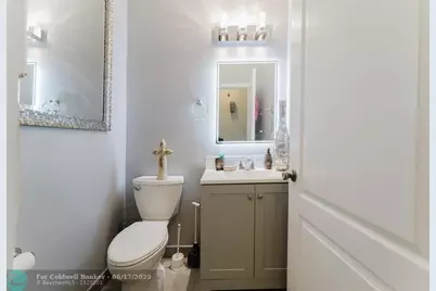 5743  Raceway Rd, Lake Worth, FL 33449 - Photo 9