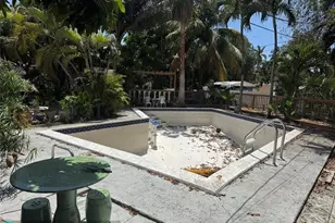 1100 NE 182nd St, North Miami Beach, FL 33162 - Photo 9