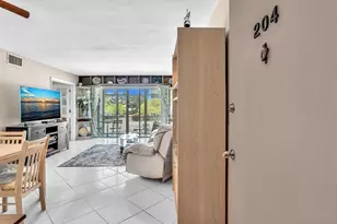 3020 NE 16th Ave Unit #204 E, Oakland Park, FL 33334 - Photo 31