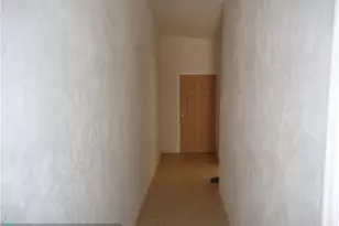 2204 Atlanta St, Hollywood, FL 33020 - Photo 3