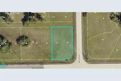 2901  Tropicana Pkwy W, Cape Coral, FL 33993 - Photo 1