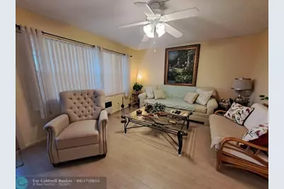 336  Oakridge S, Unit #336, Deerfield Beach, FL 33442 - Photo 15
