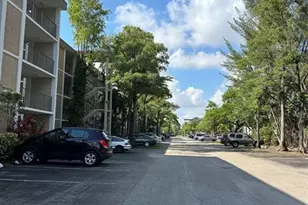 2998 NW 48th Terrace, Lauderdale Lakes, FL 33313 - Photo 13