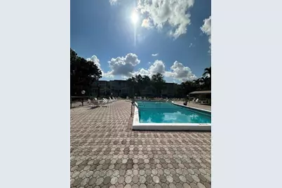 2998 NW 48th Ter, Unit #327, Lauderdale Lakes, FL 33313 - Photo 23