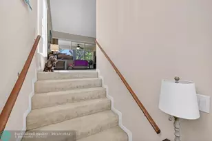 2121 S Ocean Blvd, Lauderdale by the Sea, FL 33062 - Photo 7