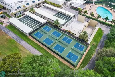 115  Sussex F, Unit #115, West Palm Beach, FL 33417 - Photo 3