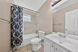 1230 NW 29th Way, Fort Lauderdale, FL 33311 - Photo 15