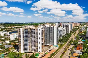 2715 N Ocean Blvd, Fort Lauderdale, FL 33308 - Photo 1