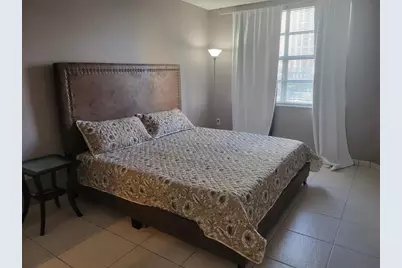 1985 S Ocean Dr, Unit #3M, Hallandale Beach, FL 33009 - Photo 17