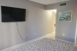 1985 S Ocean Dr, Hallandale Beach, FL 33009 - Photo 19