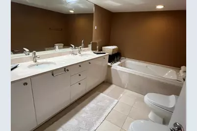 16500  Collins Ave, Unit #2052, Sunny Isles Beach, FL 33160 - Photo 23