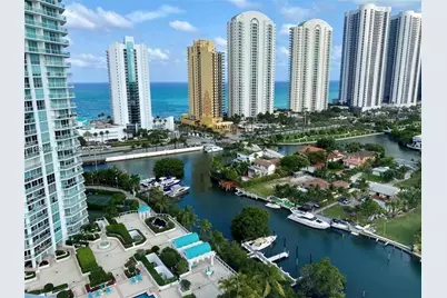 16500  Collins Ave, Unit #2052, Sunny Isles Beach, FL 33160 - Photo 3