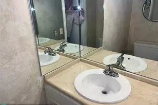 6289 Bay Club Dr, Fort Lauderdale, FL 33308 - Photo 13