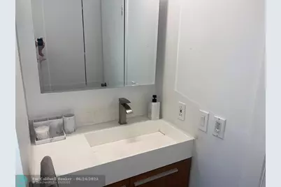6289  Bay Club Dr., Unit #3, Fort Lauderdale, FL 33308 - Photo 21