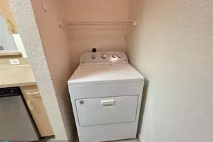 2109 Belmont Ln, North Lauderdale, FL 33068 - Photo 13