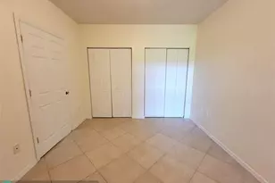 2109 Belmont Ln, North Lauderdale, FL 33068 - Photo 9