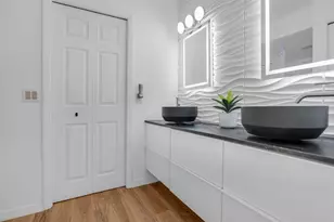 170 Lakeview Dr, Weston, FL 33326 - Photo 21