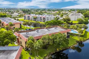 170 Lakeview Dr, Weston, FL 33326 - Photo 29