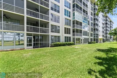 3080 N Course Dr, Unit #102, Pompano Beach, FL 33069 - Photo 17