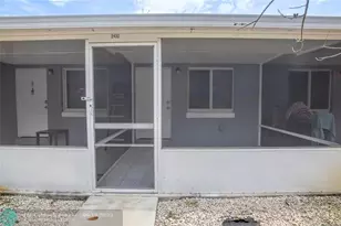 2432 Sherman St, Hollywood, FL 33020 - Photo 3