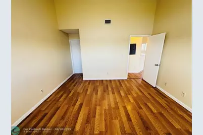 3449 NW 44th St, Unit #202, Lauderdale Lakes, FL 33309 - Photo 9