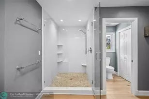 33 Rio Vista Dr, Stuart, FL 34996 - Photo 37