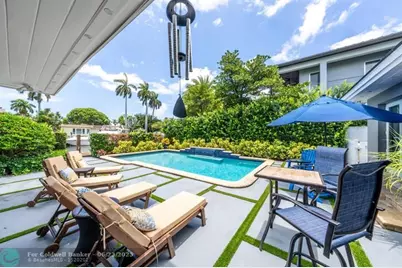 2319  Castilla Isle, Fort Lauderdale, FL 33301 - Photo 25